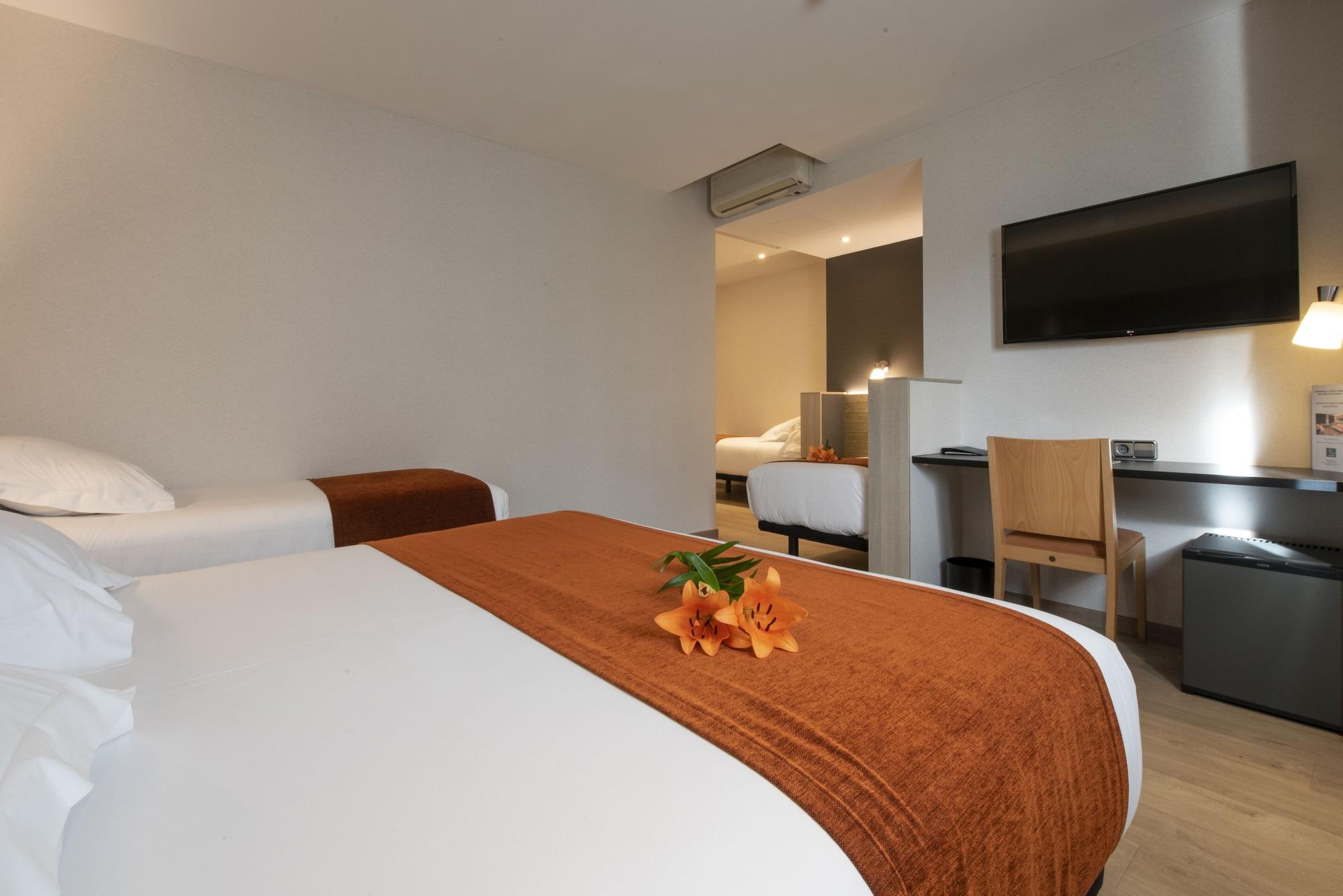 Hotel Avenida โอโกรูญา ภายนอก รูปภาพ