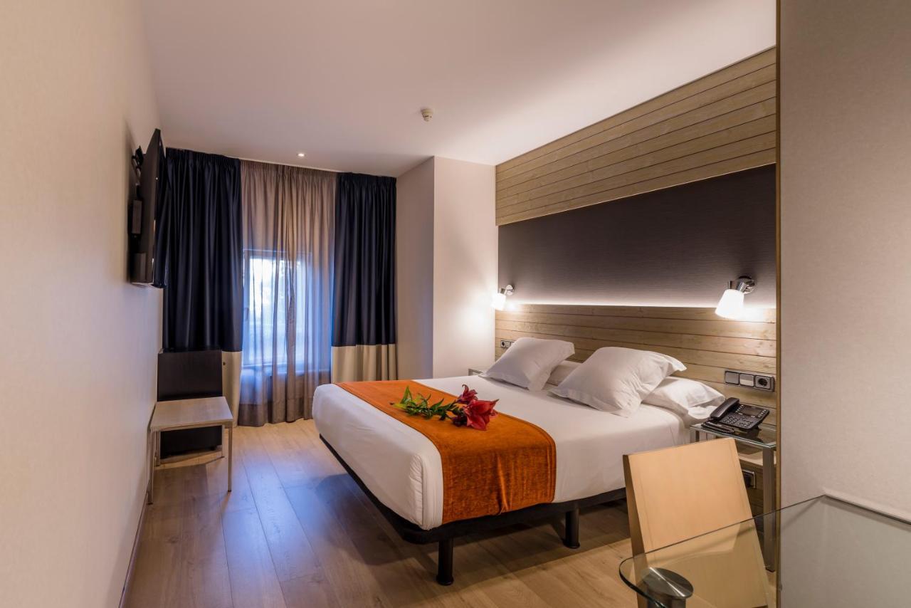 Hotel Avenida โอโกรูญา ภายนอก รูปภาพ