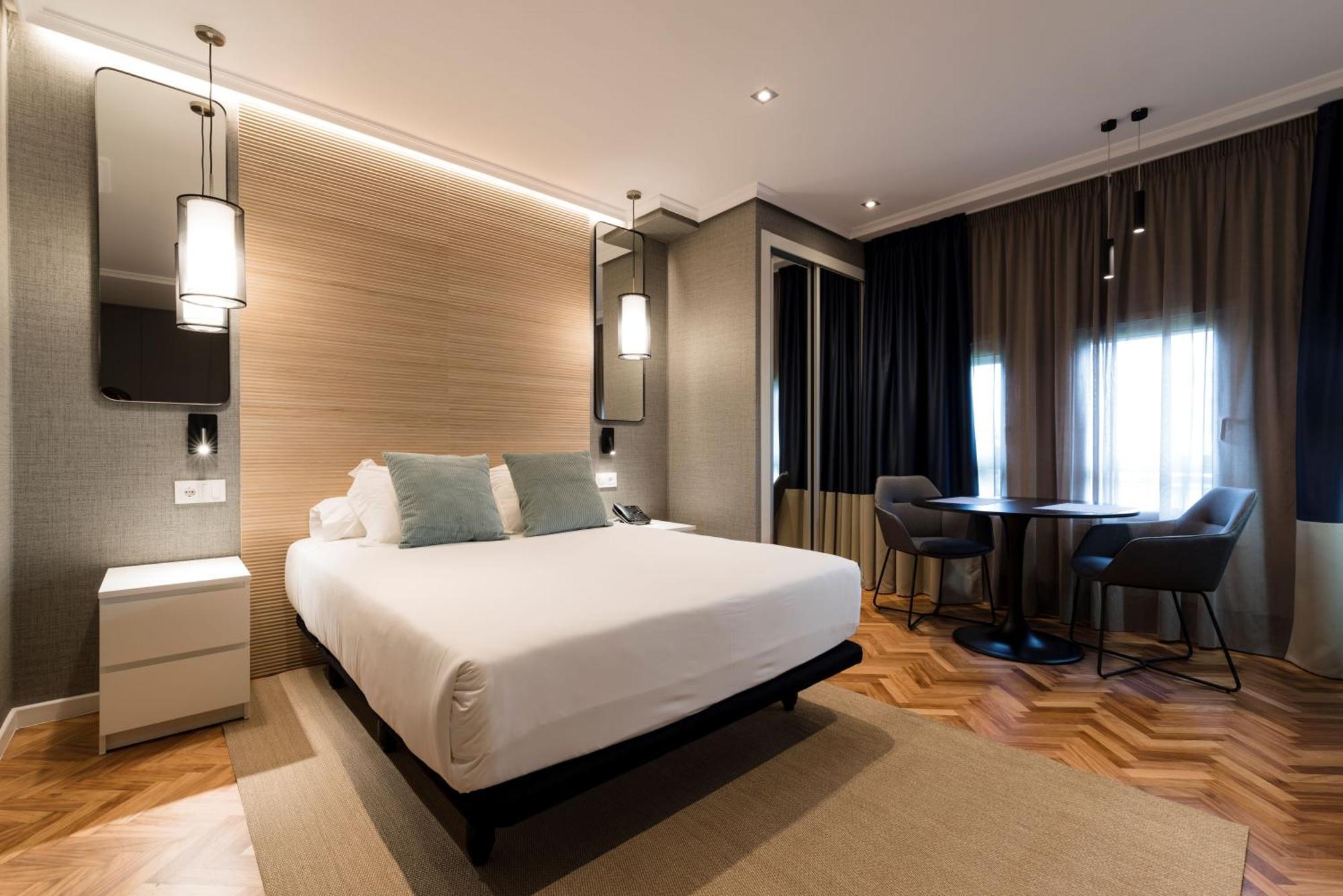 Hotel Avenida โอโกรูญา ภายนอก รูปภาพ